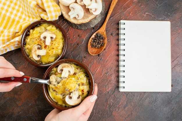 Мясной рулет с начинкой: пошаговая инструкция